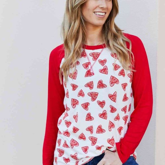 Heimish Full Size Leopard V-Neck Short Sleeve T-Shirt